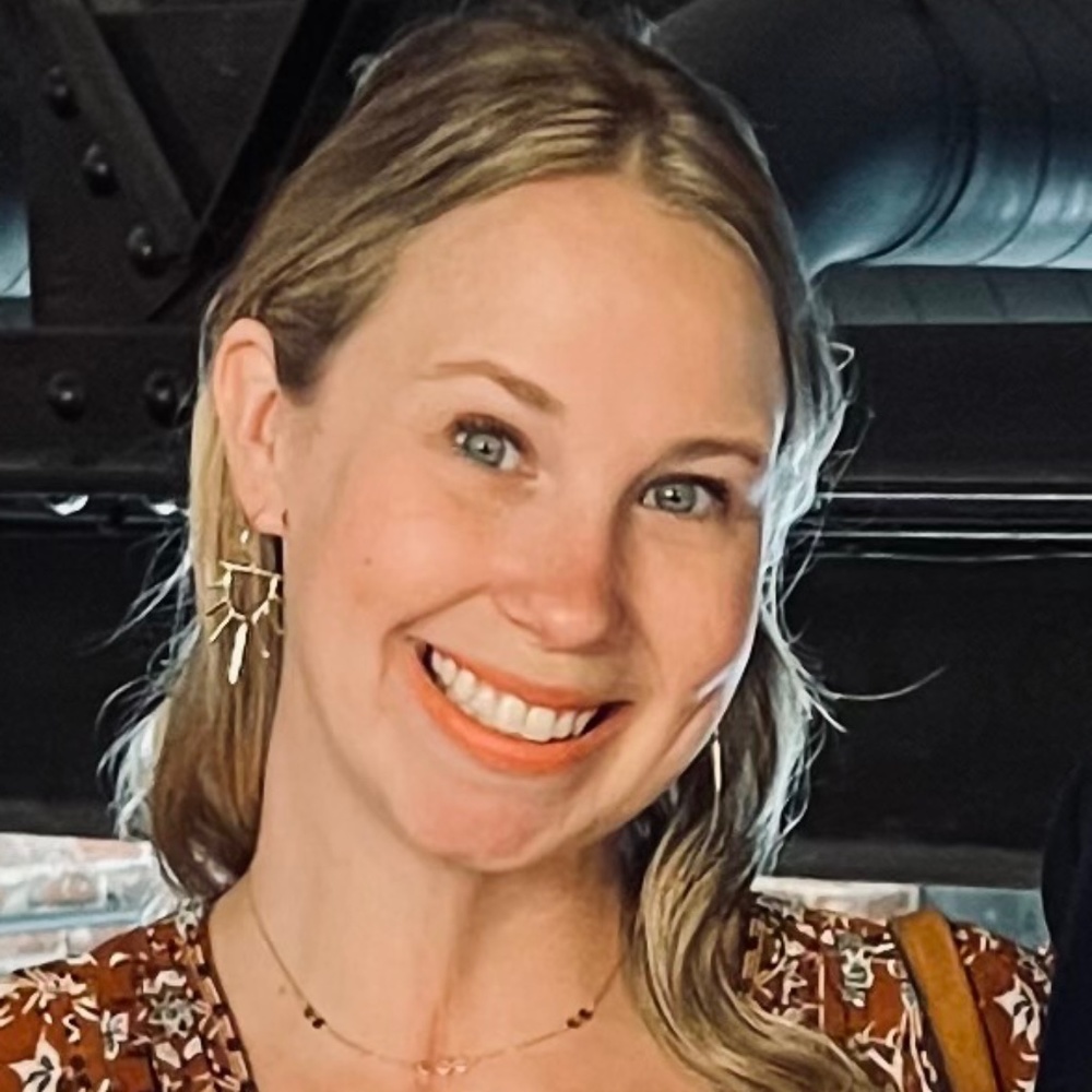 Meet your Posher, Steph